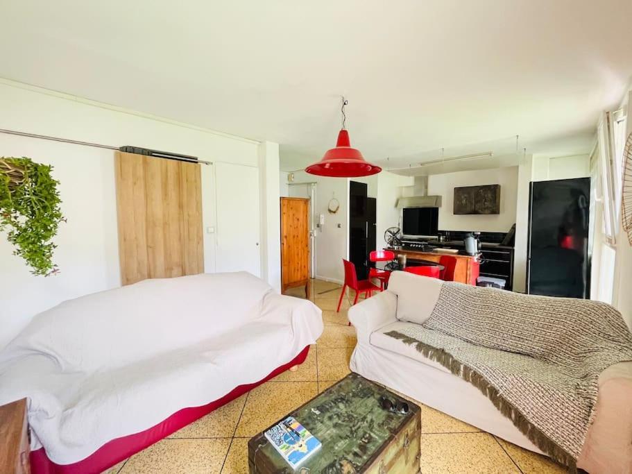 Appartement Superbe T3 Au Pieds De Notre Dame De La Garde